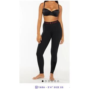 Savage X Fenty Leggings X Small